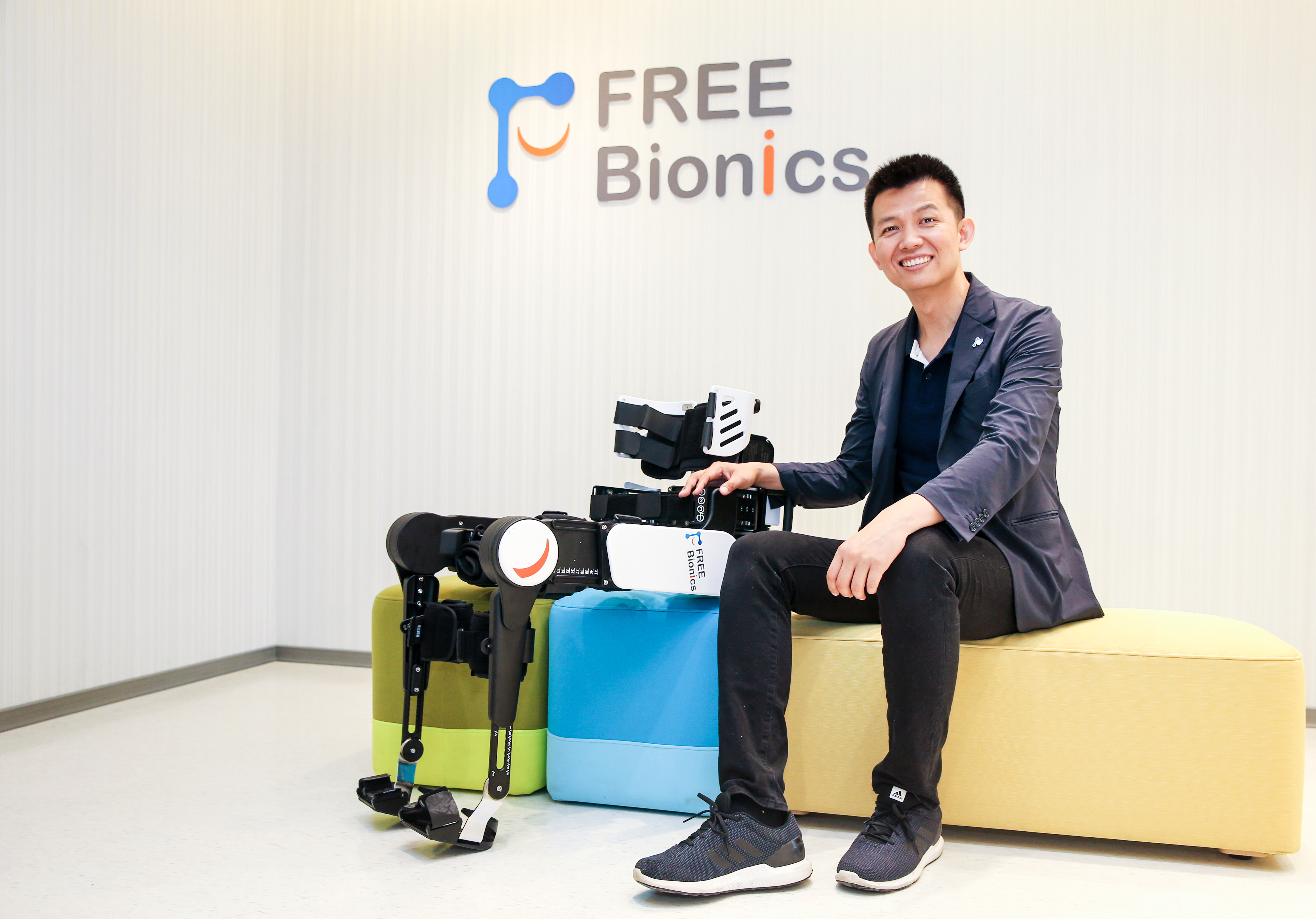 創業超新星】機械與半導體-福寶科技攻機器人幫身障者重新站起來- i創科技